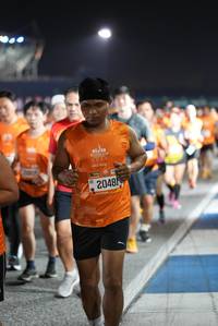 BIB: 20481
                            <button type="button" onclick="openModal(19607529)" class="btn btn-primary btn-sm float-right btn-popup" data-toggle="modal" data-target=".modal-high-quality">
                        <i class="fas fa-shopping-cart"></i> Add to Cart
                    </button>
                                            <button type="button" onclick="isThisMe(19607529, true)" class="btn btn-success btn-sm float-right btn-popup btn-isme hidden" data-toggle="tooltip" data-placement="bottom" title="นี่คือรูปของคุณใช่ไหม คลิกที่นี่เพื่อเอาเข้าอัลบั้ม">
                        <i class="fas fa-plus"></i> Add to album
                    </button>
                    <button type="button" onclick="isThisMe(19607529, false)" class="btn btn-warning btn-sm float-right btn-popup btn-isnotme hidden">
                        <i class="fas fa-ban"></i> Remove from album
                    </button>